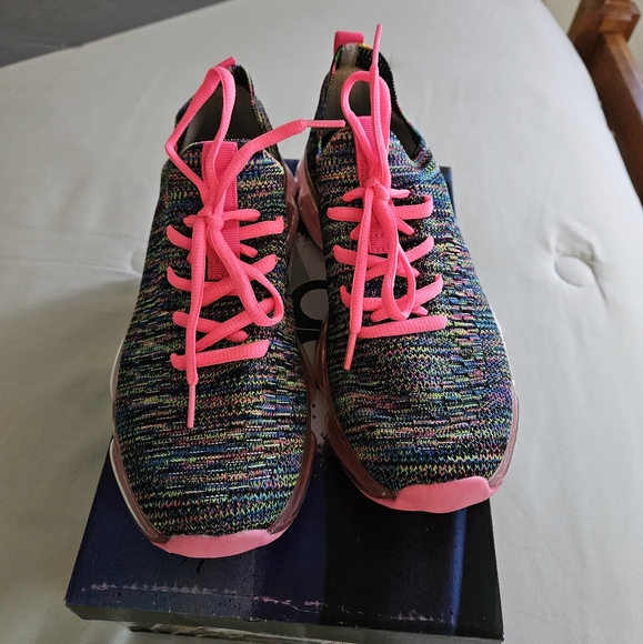 Air Underground Anya Knit. Size 6.5 M - Picture 2 of 6